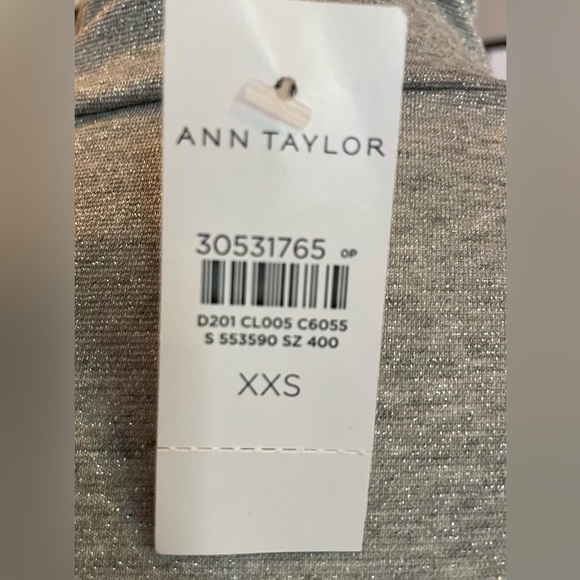 Ann Taylor NWT Silver Metallic Gray Puff Sleeves Top - Size “XXS” - Picture 6 of 6